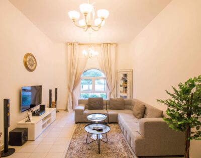 Stylish 1BR 5 mins to Dubai Marina and JLT!